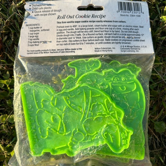 Deadstock Wilton Teenage Mutant Ninja Turtlescookie cutters - Picture 2 of 2